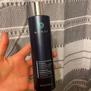 Monat advanced hydrating shampoo